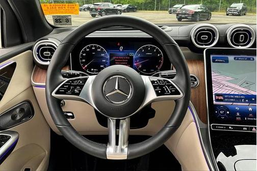2023 Mercedes-Benz GLC 300 4MATIC