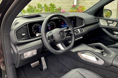 2026 Mercedes-Benz GLS 580 4MATIC