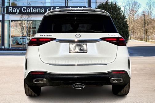 White 2025 Mercedes-Benz GLE 580 4MATIC