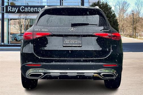 2026 Mercedes-Benz GLC 300 4MATIC