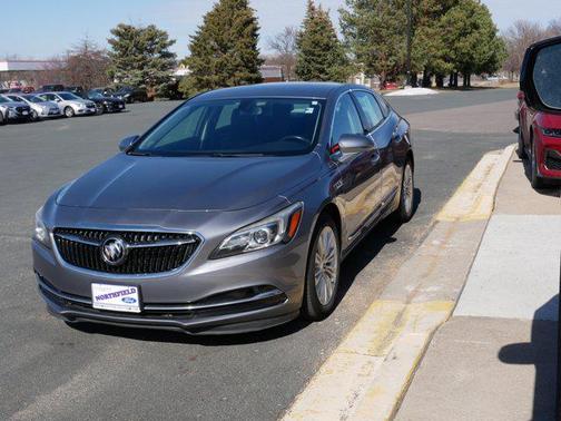 2018 Buick LaCrosse Essence
