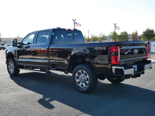 2026 Ford F-350 Lariat