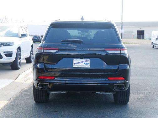 2025 Jeep Grand Cherokee 4xe Anniversary Edition