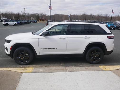 2023 Jeep Grand Cherokee Limited X