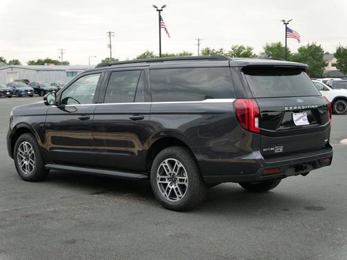Dark Matter Gray Metallic 2025 Ford Expedition Max Active 4x4