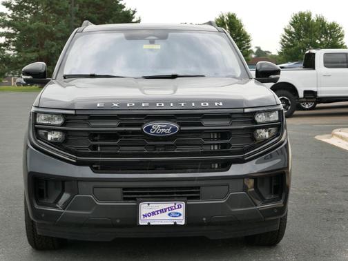 2025 Ford Expedition Max Active 4x4