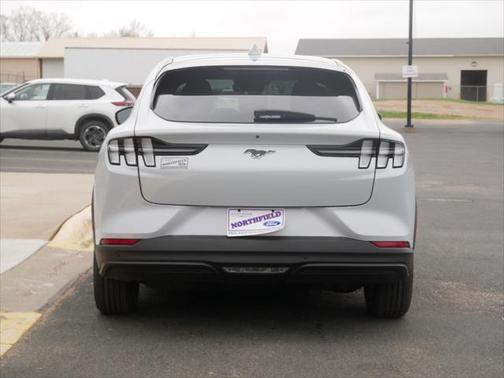 2022 Ford Mustang Mach-E Select