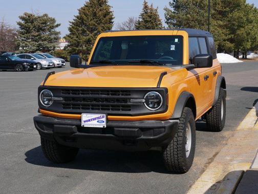 2022 Ford Bronco Base
