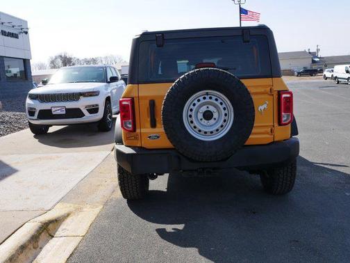 2022 Ford Bronco Base