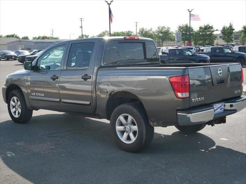 2010 Nissan Titan SE
