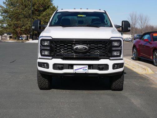 2025 Ford F-350 XLT