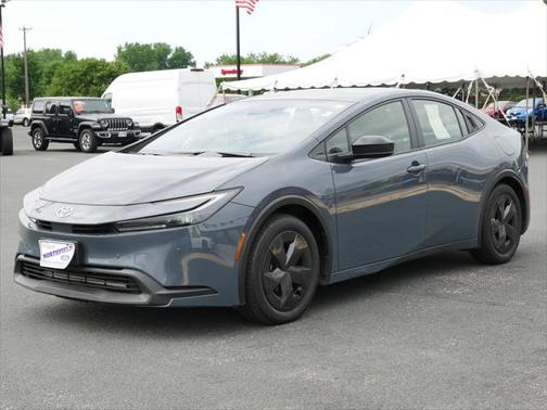 2024 Toyota Prius LE