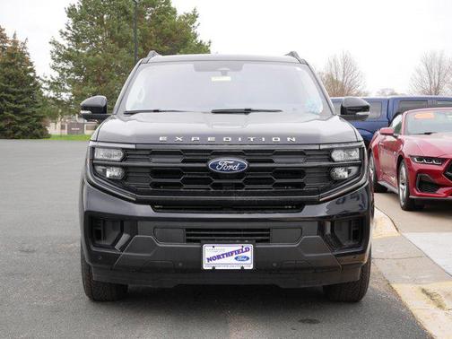 2025 Ford Expedition Max Active 4x4