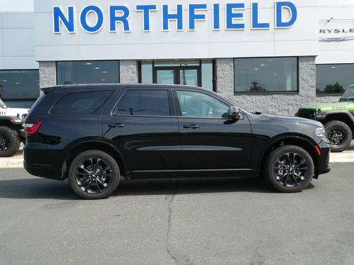 DB Black Clearcoat 2026 Dodge Durango GT
