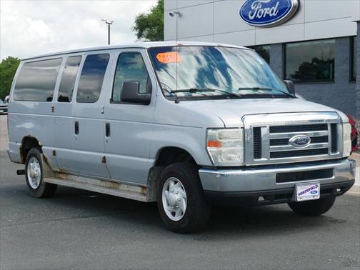 2008 Ford E150 Base