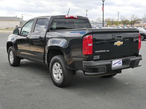 Black 2020 Chevrolet Colorado WT