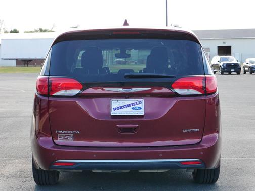 2018 Chrysler Pacifica Limited