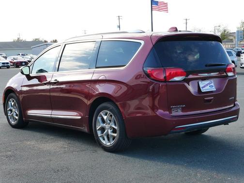 2018 Chrysler Pacifica Limited
