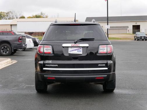 2016 GMC Acadia SLE-2