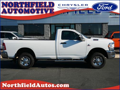 2023 RAM 3500 Tradesman Regular Cab 4x4 8' Box