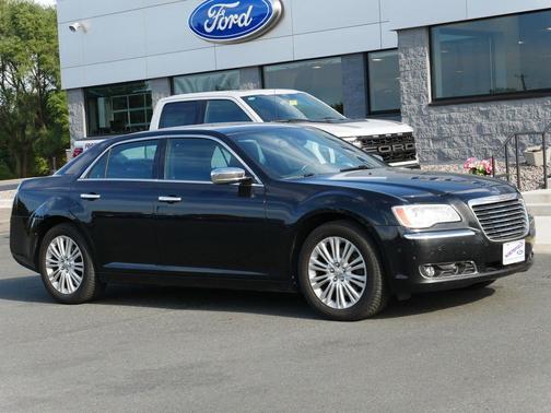 2013 Chrysler 300 S