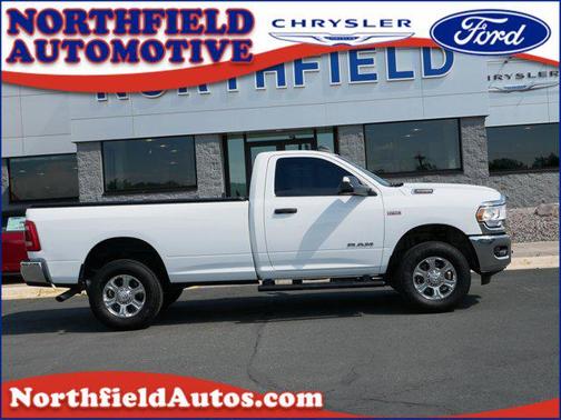 2022 RAM 3500 Big Horn Regular Cab 4x4 8' Box