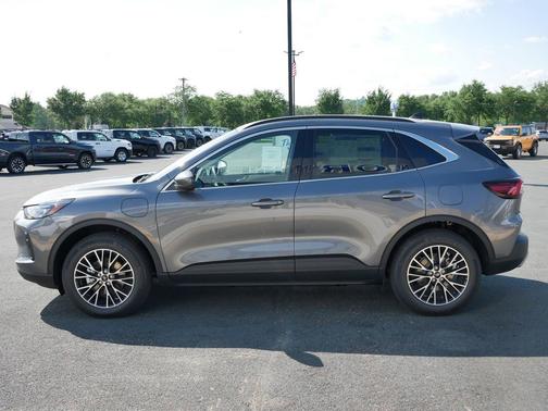 2025 Ford Escape PHEV Base