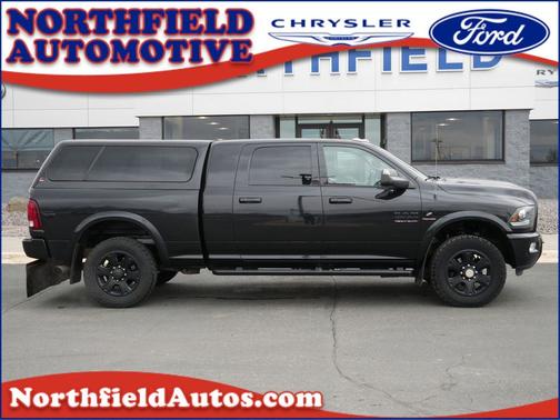 Brilliant Black Crystal Pearlcoat 2018 RAM 2500 Laramie Mega Cab 4x4 6'4' Box