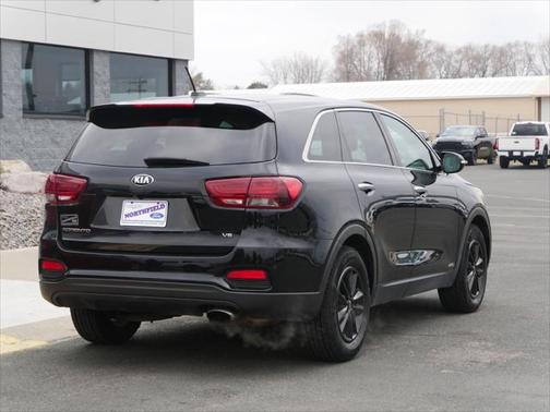 2019 Kia Sorento LX