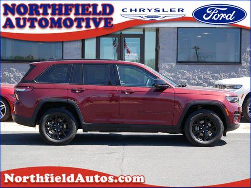 2024 Jeep Grand Cherokee Altitude