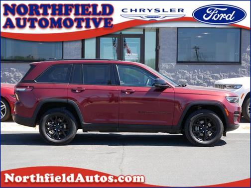 2024 Jeep Grand Cherokee Altitude