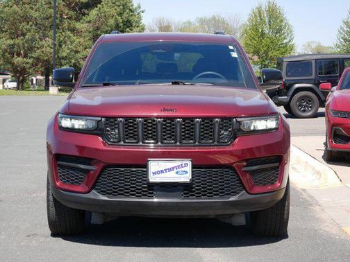 2024 Jeep Grand Cherokee Altitude