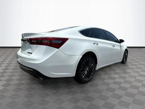 2016 Toyota Avalon Touring
