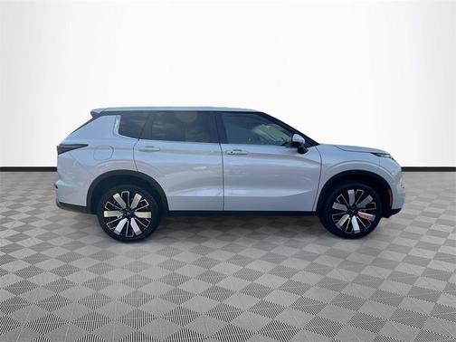 2025 Mitsubishi Outlander SE 2.5 2WD