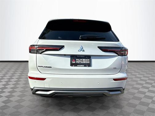 2025 Mitsubishi Outlander SE 2.5 2WD