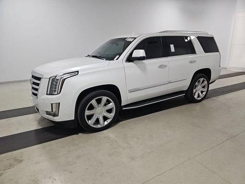 2020 Cadillac Escalade Luxury