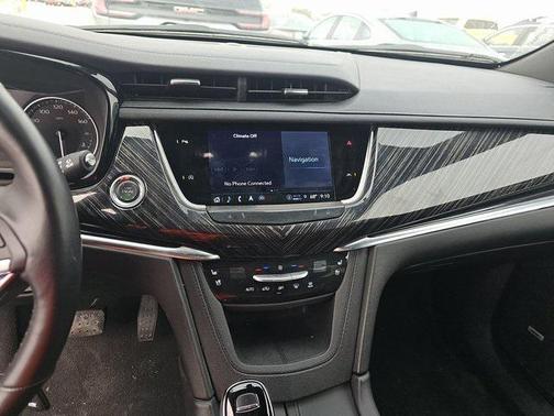 2025 Cadillac XT6 Premium Luxury FWD