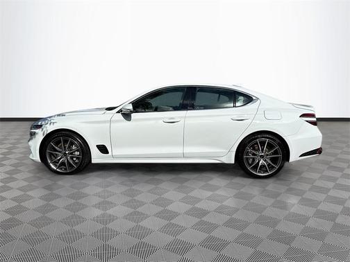 2024 Genesis G70 2.5T RWD
