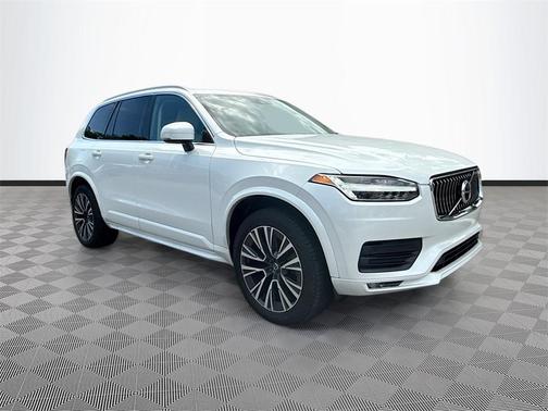2020 Volvo XC90 T5 Momentum