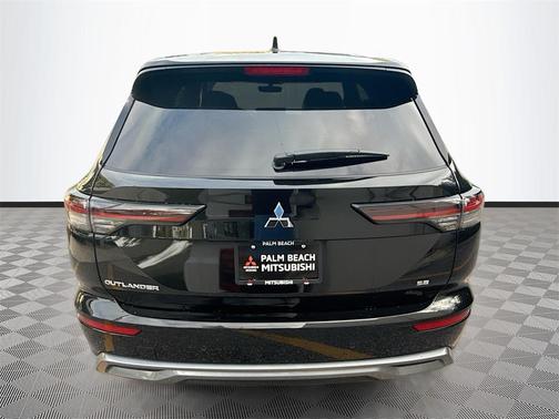 2026 Mitsubishi Outlander SE 1.5T 2WD