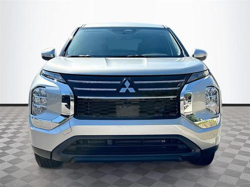 2025 Mitsubishi Outlander ES 2.5 2WD