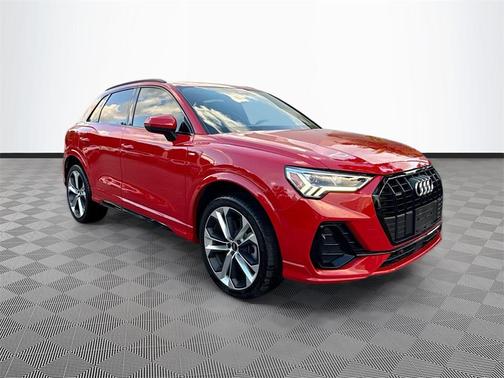 2022 Audi Q3 45 S line Premium Plus