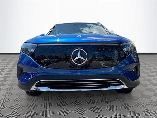 2024 Mercedes-Benz EQB 300 4MATIC