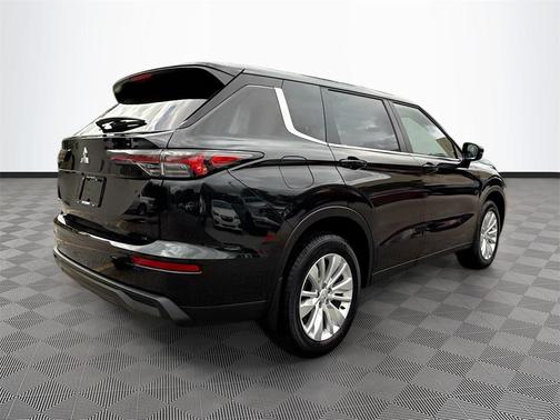 2025 Mitsubishi Outlander ES 2.5 2WD