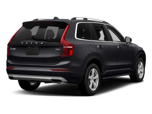 2018 Volvo XC90 T6 Momentum