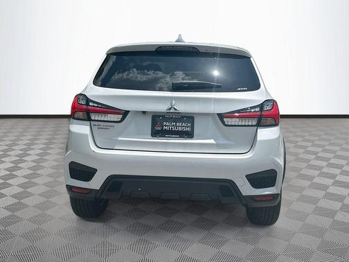 White Diamond 2026 Mitsubishi Outlander Sport 2.0 ES