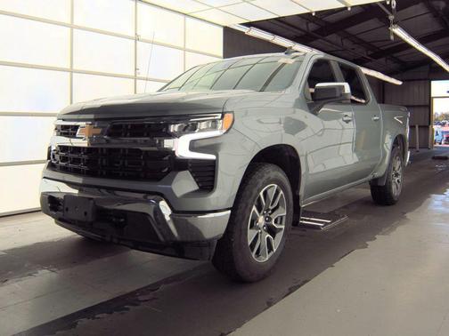 Sterling Gray Metallic 2025 Chevrolet Silverado 1500 LT