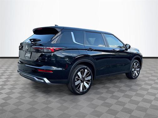 2025 Mitsubishi Outlander SE 2.5 2WD