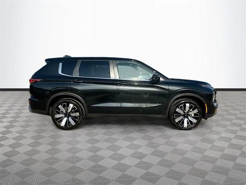 2025 Mitsubishi Outlander SE 2.5 2WD