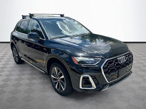 Mythos Black Metallic 2024 Audi Q5 45 S line Premium Plus
